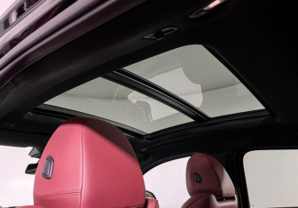 Подержанный автомобиль BMW X4 2020 года (21 фото)