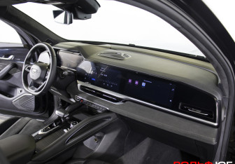 Подержанный автомобиль Geely Monjaro 2024 года (9 фото)