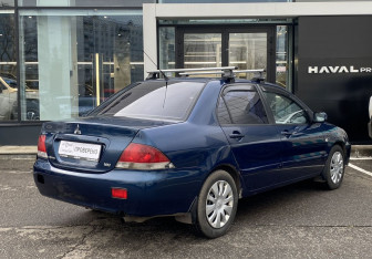 Подержанный автомобиль Mitsubishi Lancer Sedan 2007 года (5 фото)