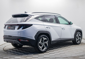Подержанный автомобиль Hyundai Tucson 2024 года (5 фото)