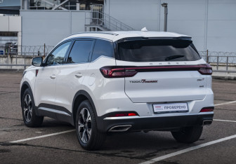 Подержанный автомобиль Chery Tiggo 7 Pro Max 2023 года (7 фото)