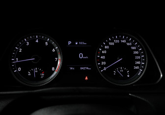 Подержанный автомобиль Hyundai Sonata 2020 года (11 фото)