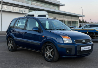 Подержанный автомобиль Ford Fusion 2008 года (9 фото)