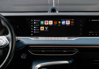 Подержанный автомобиль Voyah Free 2021 года (12 фото)