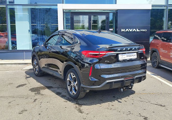 Подержанный автомобиль Haval F7x 2023 года (7 фото)