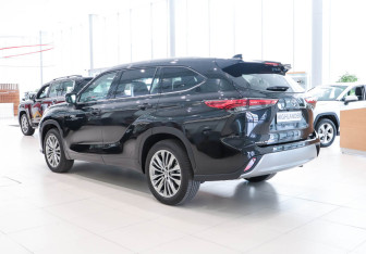 Новый Toyota Highlander 2024 (5 фото)