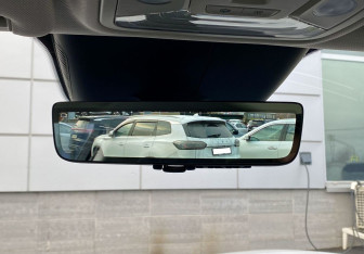 Подержанный автомобиль Hongqi HS5 2023 года (19 фото)