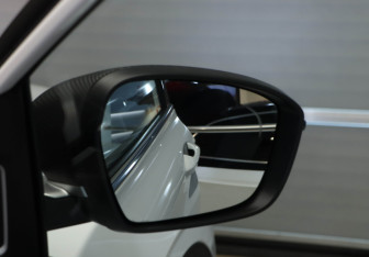 Подержанный автомобиль Geely Coolray 2024 года (25 фото)