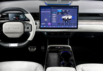 Подержанный автомобиль Jetour Dashing 2023 года (17 фото)