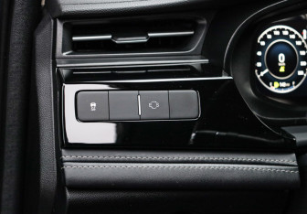 Подержанный автомобиль Omoda S5 2023 года (17 фото)