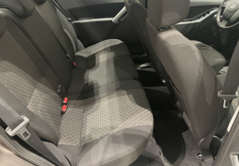 Подержанный автомобиль Datsun on-DO 2015 года (11 фото)