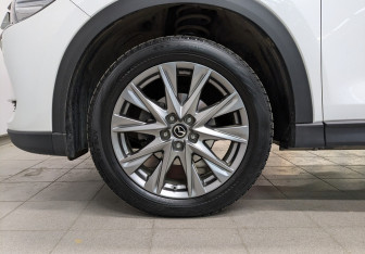 Подержанный автомобиль Mazda CX-5 2022 года (20 фото)
