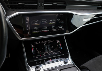Подержанный автомобиль Audi A6 allroad 2020 года (20 фото)