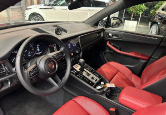 Новый Porsche Macan 2025 (9 фото)