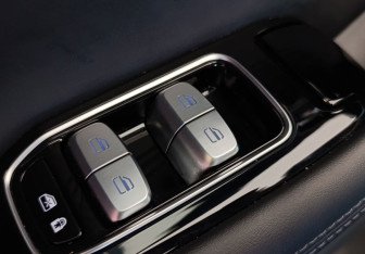 Подержанный автомобиль Exeed RX 2024 года (16 фото)