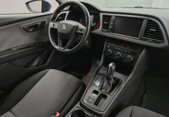 Подержанный автомобиль SEAT Leon Wagon 2018 года (10 фото)