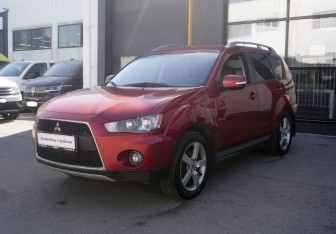 Подержанный автомобиль Mitsubishi Outlander 2010 года (1 фото)