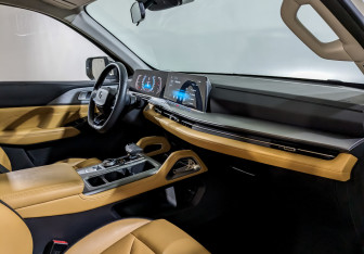 Подержанный автомобиль Changan Hunter Plus 2023 года (11 фото)