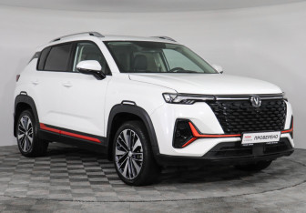 Подержанный автомобиль Changan CS35PLUS 2024 года (3 фото)