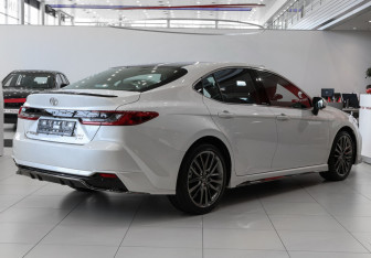 Новый Toyota Camry Sedan 2026 (4 фото)