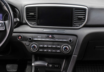 Подержанный автомобиль Kia Sportage 2021 года (15 фото)