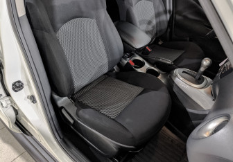 Подержанный автомобиль Nissan Juke 2014 года (24 фото)