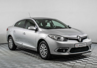 Подержанный автомобиль Renault Fluence 2013 года (3 фото)