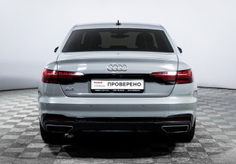 Подержанный автомобиль Audi A4 Sedan 2021 года (6 фото)
