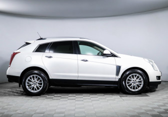 Подержанный автомобиль Cadillac SRX 2013 года (4 фото)