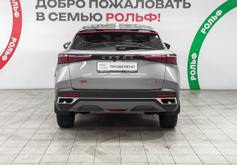 Подержанный автомобиль Omoda C5 2023 года (5 фото)