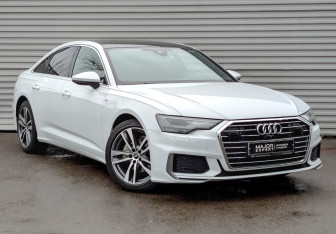 Подержанный автомобиль Audi A6 Sedan 2022 года (3 фото)
