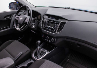 Подержанный автомобиль Hyundai Creta 2018 года (10 фото)