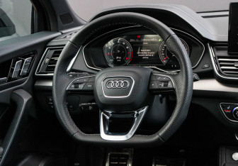 Подержанный автомобиль Audi Q5 2025 года (15 фото)