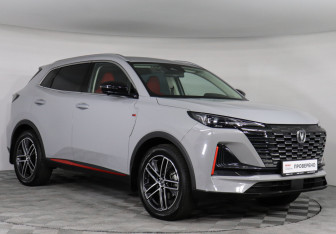 Подержанный автомобиль Changan CS55PLUS 2023 года (3 фото)