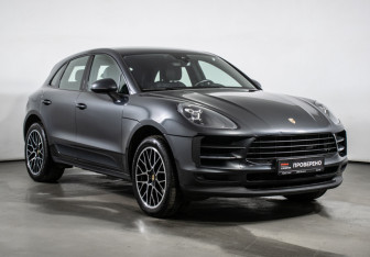 Подержанный автомобиль Porsche Macan 2019 года (3 фото)