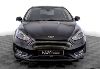 Подержанный автомобиль Ford Focus Wagon 2017 года (2 фото)