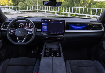 Подержанный автомобиль Volkswagen Teramont 2025 года (14 фото)