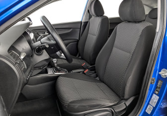 Подержанный автомобиль Kia Rio Hatchback 2020 года (18 фото)