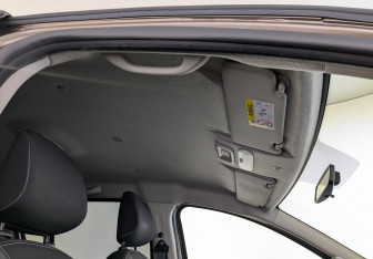 Подержанный автомобиль Renault Sandero 2021 года (22 фото)