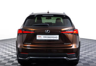 Подержанный автомобиль Lexus NX 2017 года (6 фото)