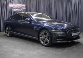 Подержанный автомобиль Genesis G80 2021 года (3 фото)