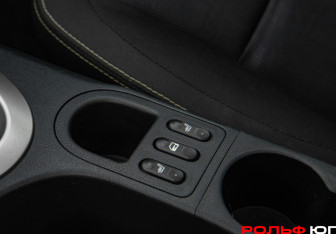 Подержанный автомобиль Nissan Qashqai 2012 года (13 фото)