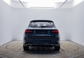 Подержанный автомобиль Mercedes-Benz GLC Coupe 2019 года (6 фото)