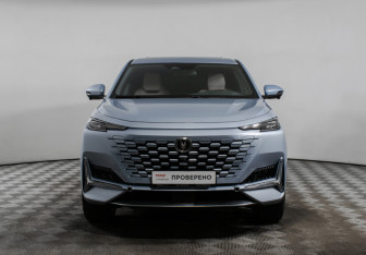 Подержанный автомобиль Changan UNI-K 2024 года (2 фото)