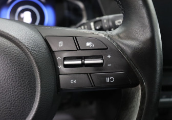 Подержанный автомобиль Hyundai Creta 2021 года (16 фото)