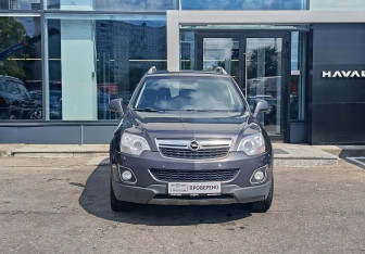 Подержанный автомобиль Opel Antara 2014 года (2 фото)