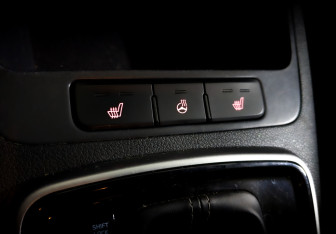 Подержанный автомобиль Kia Rio Hatchback 2021 года (23 фото)