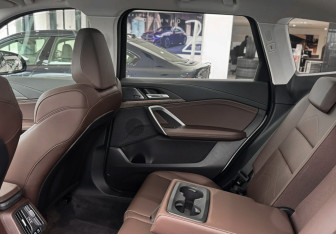 Новый BMW X1 2025 (11 фото)