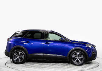 Подержанный автомобиль Peugeot 3008 2019 года (3 фото)