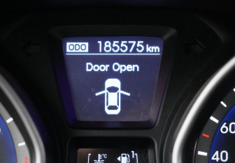 Подержанный автомобиль Hyundai i30 Hatchback 2012 года (13 фото)